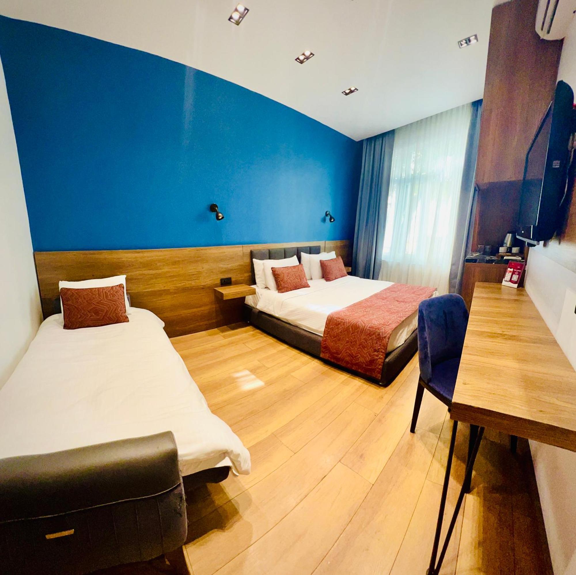 Besiktas Konuk Evi Hotel Istanbul Exterior photo